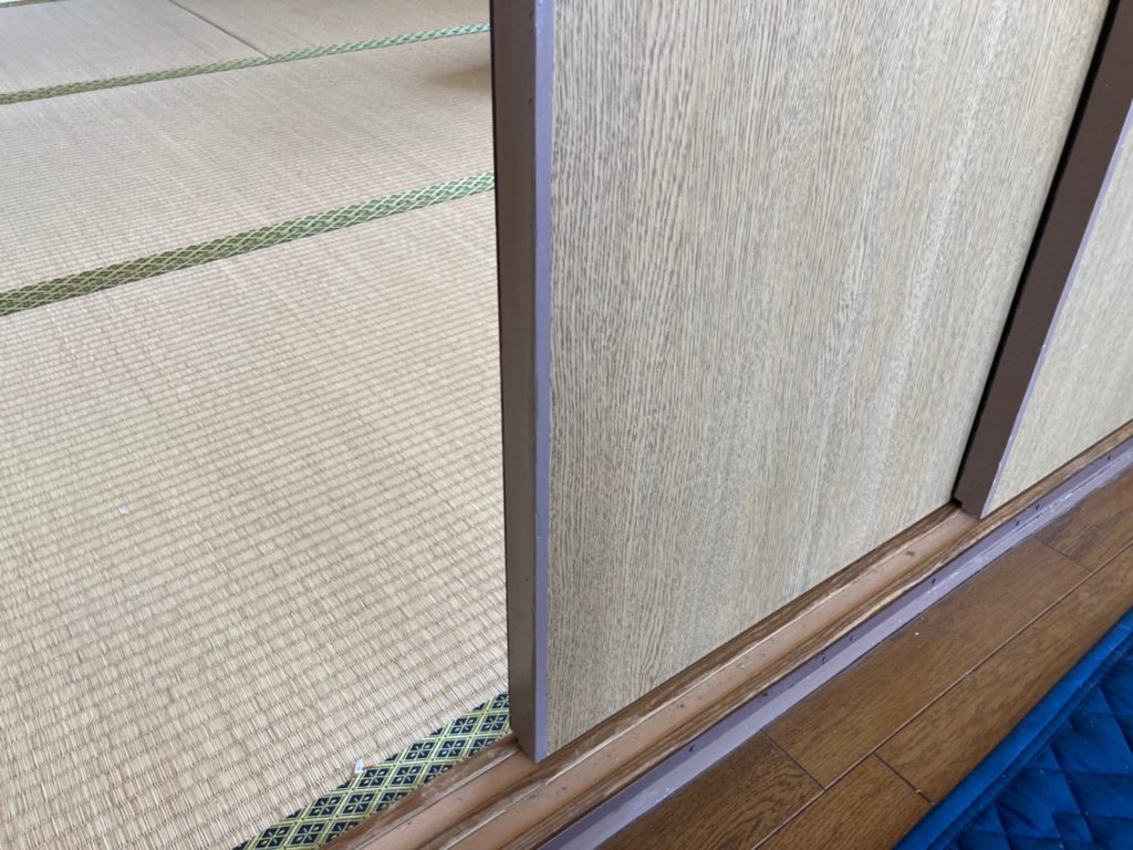 大阪府茨木市 ペットひっかき傷補修 壁紙補修 賃貸原状回復リペア 大阪 兵庫の補修屋 東住リペア