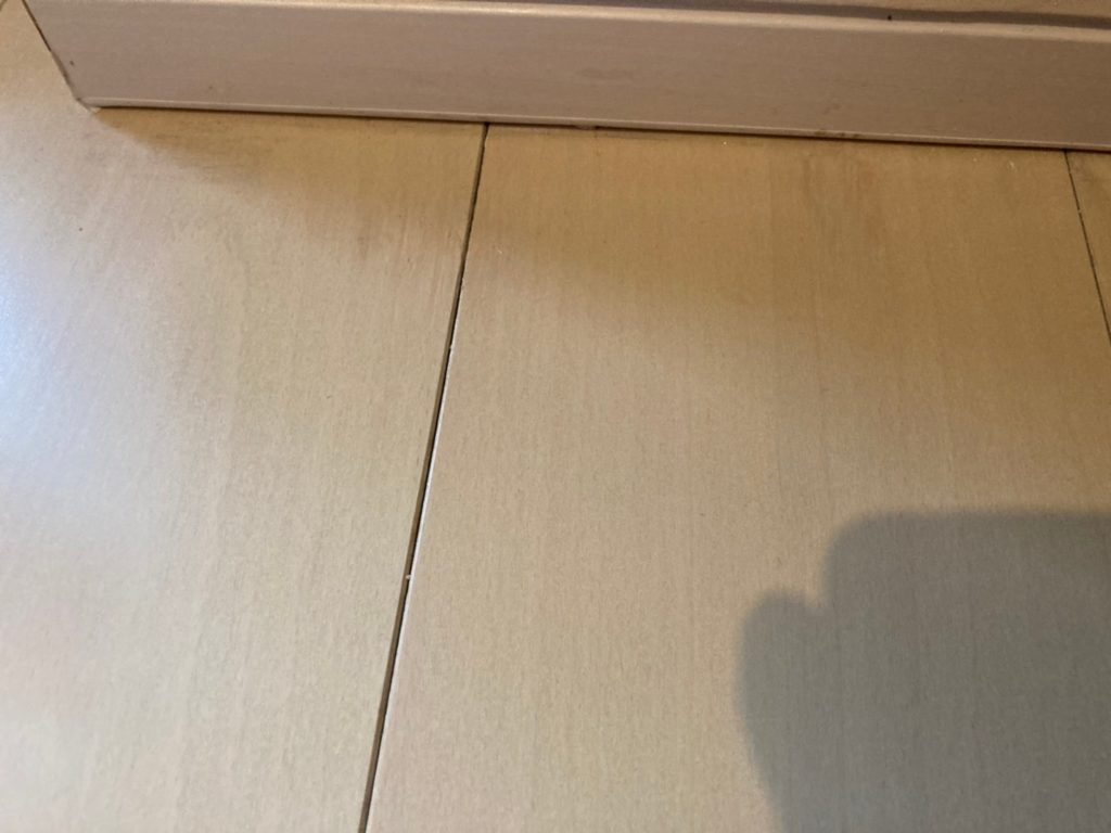 大阪府大阪市 賃貸 原状回復 フローリング床補修 巾木修復 大阪 兵庫の補修屋 東住リペア 大阪府大阪市 賃貸 原状回復 フローリング床補修 巾木修復 大阪 兵庫の補修屋 東住リペア